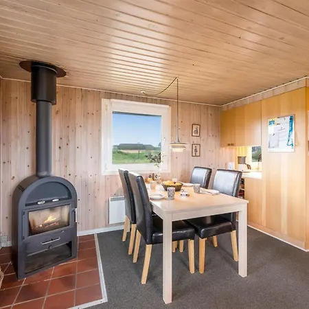 Lambe - From The Sea By Interhome * Bjerregård